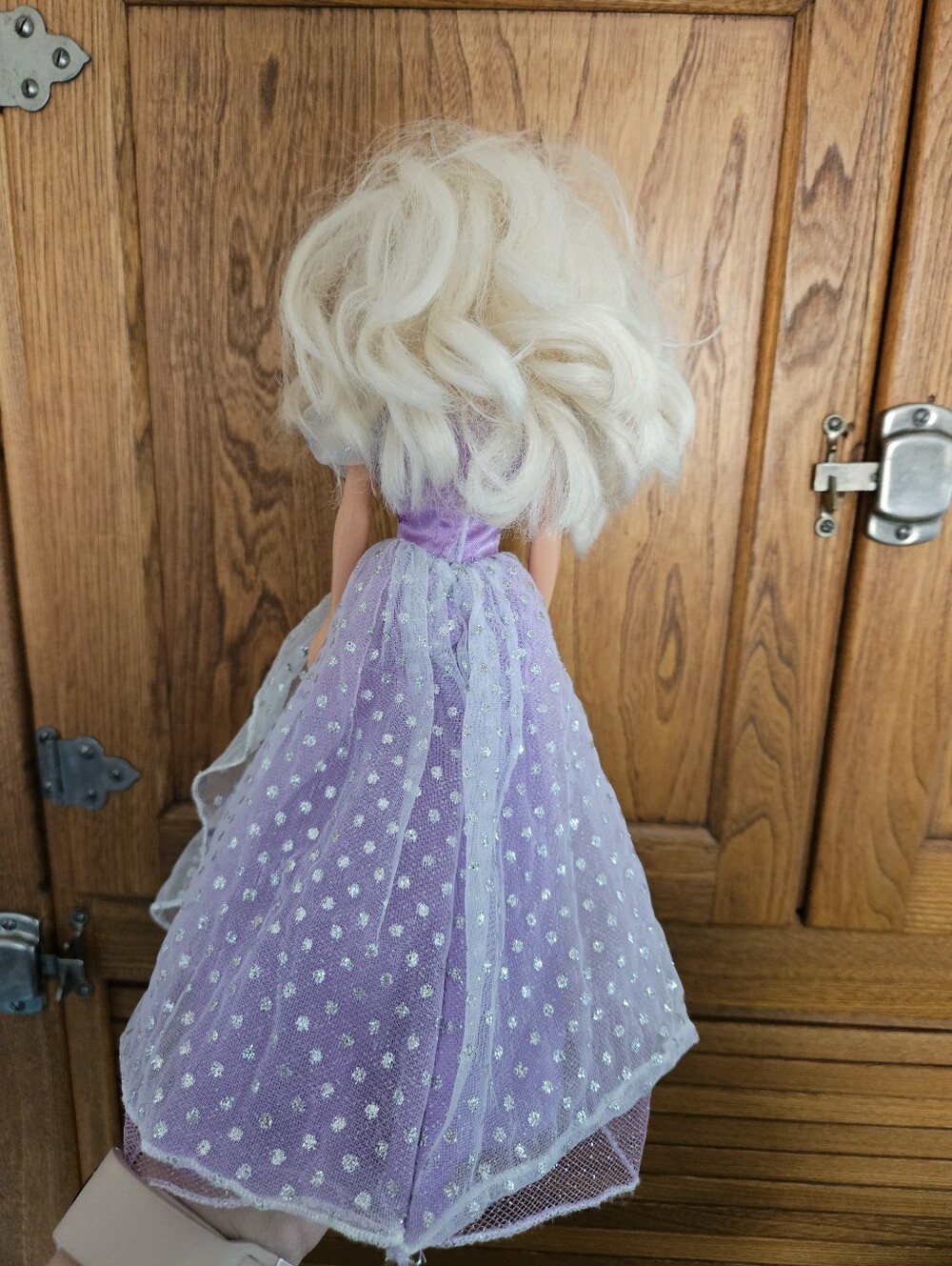 1997 Princess Barbie - Picture 2 of 5